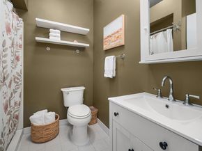 6007 SW 240th Street, Vashon WA 98070