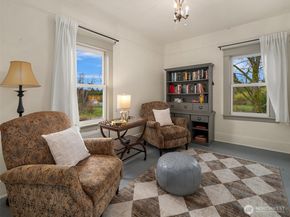 6007 SW 240th Street, Vashon WA 98070