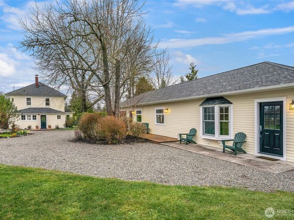 6007 SW 240th Street, Vashon WA 98070