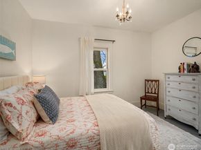 6007 SW 240th Street, Vashon WA 98070