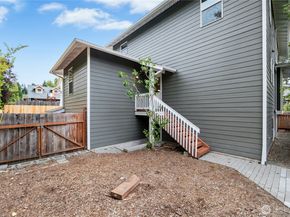 8118 NE 126th Street, Kirkland WA 98034