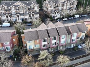 93 Sky Ridge Rd 505, Issaquah WA 98027