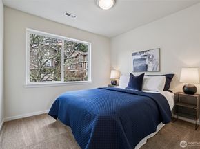 93 Sky Ridge Rd 505, Issaquah WA 98027