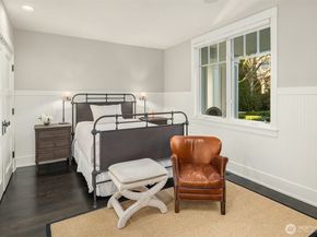 433 11th Avenue W, Kirkland WA 98033