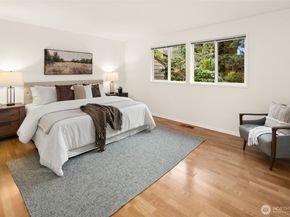 11917 Stendall Place N, Seattle WA 98133