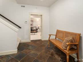 1262 173rd Avenue NE, Bellevue WA 98008