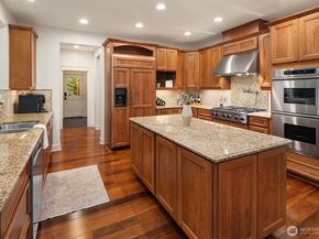 1262 173rd Avenue NE, Bellevue WA 98008