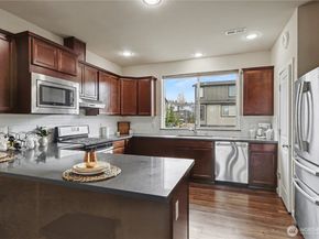 16611 48th Avenue W A2, Edmonds WA 98026