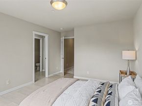 16611 48th Avenue W A2, Edmonds WA 98026