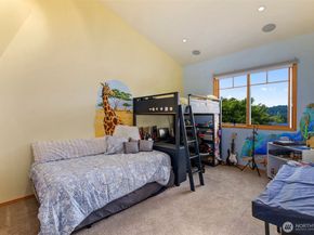 3109 181st Avenue NE, Redmond WA 98052