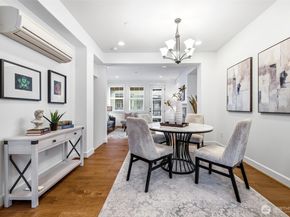 971 NE Ellis Drive 5.2, Issaquah WA 98029