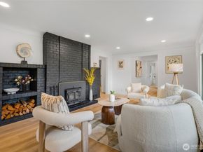 10723 Densmore Avenue N, Seattle WA 98133