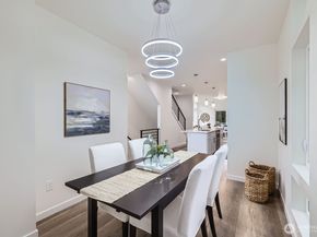 18331 1st Avenue NE, Shoreline WA 98155