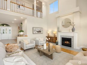 10668 NE Manor Lane, Bainbridge Island WA 98110