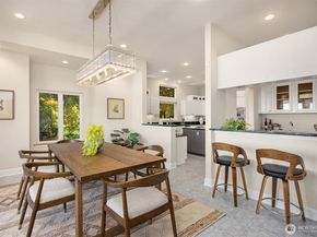 10668 NE Manor Lane, Bainbridge Island WA 98110