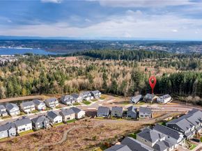 1226 Baker Heights Loop, Bremerton WA 98312