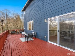 252 245th Place NE, Sammamish WA 98074