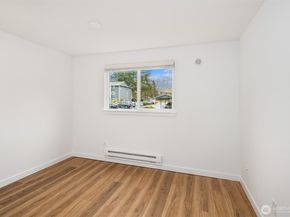 14006 NE 181 Place B206, Woodinville WA 98072