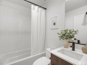 2110 1st Avenue N, Seattle WA 98109