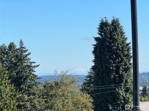 2110 1st Avenue N, Seattle WA 98109