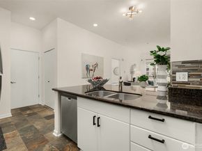 1323 Boren Avenue 615, Seattle WA 98101