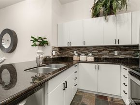 1323 Boren Avenue 615, Seattle WA 98101