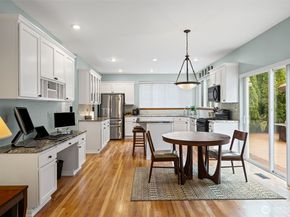 22116 99th Place S, Kent WA 98031