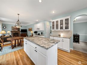 22116 99th Place S, Kent WA 98031