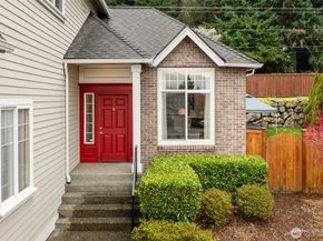 22116 99th Place S, Kent WA 98031