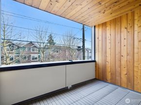 8553 Midvale Avenue N C, Seattle WA 98103