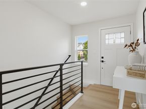 1270 Lansing Avenue, Bremerton WA 98312