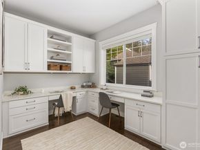 8411 NE 110th Place, Kirkland WA 98034