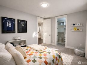 8411 NE 110th Place, Kirkland WA 98034