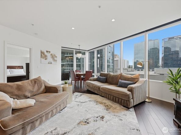 10700 NE 4th Street 1006, Bellevue WA 98004