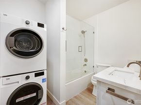 4224 NE 124th Street, Seattle WA 98125