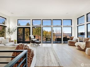 4224 NE 124th Street, Seattle WA 98125