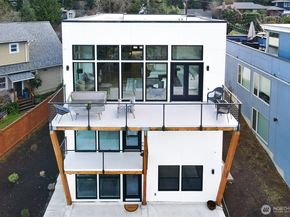 4224 NE 124th Street, Seattle WA 98125