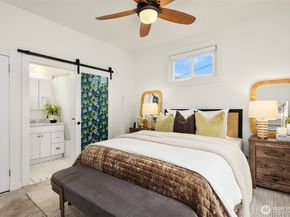 516 W Howe Street, Seattle WA 98119