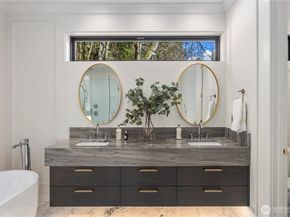 7128 ne 119th Place, Kirkland WA 98034