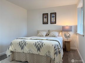 2009 N 154th Place, Shoreline WA 98133