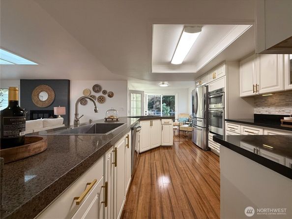 2009 N 154th Place, Shoreline WA 98133