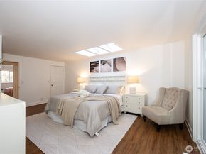 2009 N 154th Place, Shoreline WA 98133