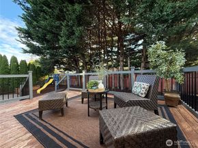2009 N 154th Place, Shoreline WA 98133