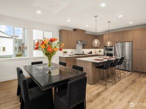 10814 (HS 61) 120th Lane NE A, Kirkland WA 98033