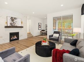 10814 (HS 61) 120th Lane NE A, Kirkland WA 98033