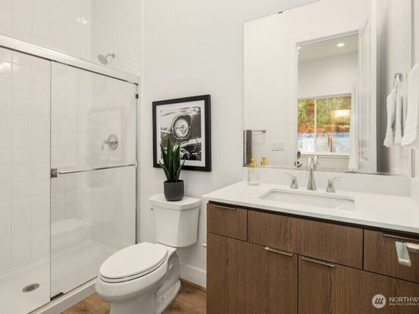 10814 (HS 61) 120th Lane NE A, Kirkland WA 98033