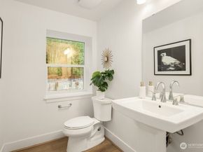 10814 (HS 61) 120th Lane NE A, Kirkland WA 98033