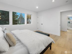 6014 35th Avenue NE, Seattle WA 98115