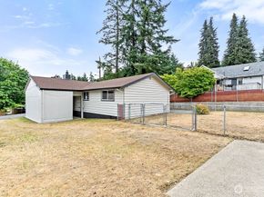 15633 47th Avenue S, Tukwila WA 98188