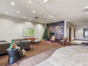 5650 24th Avenue NW 314, Seattle WA 98107